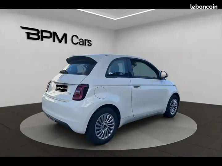 Fiat 500 2023 photo 5