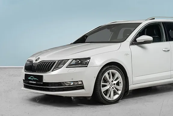 Skoda Octavia 2019 photo 2