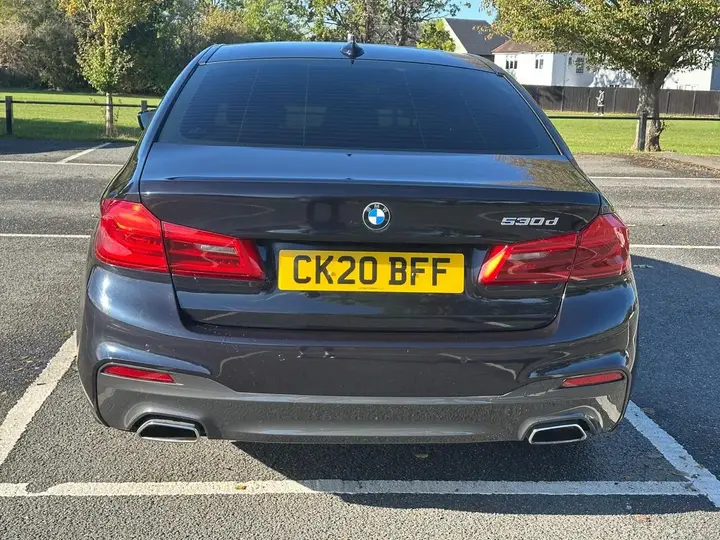 BMW 5 Series 2020 photo 5