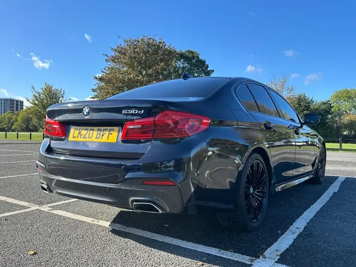 BMW 5 Series 2020 photo 4