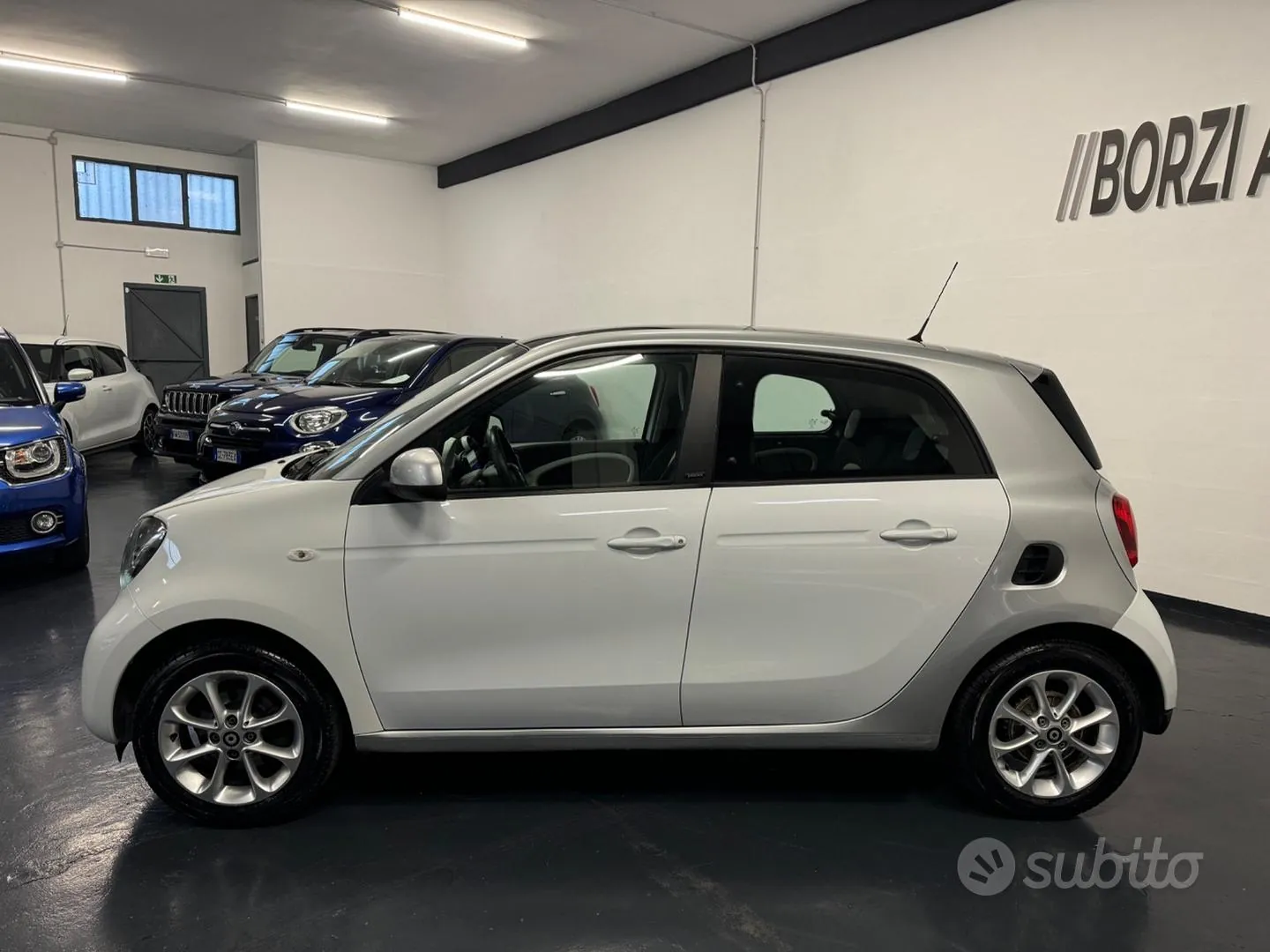 Smart Forfour 2015 photo 2