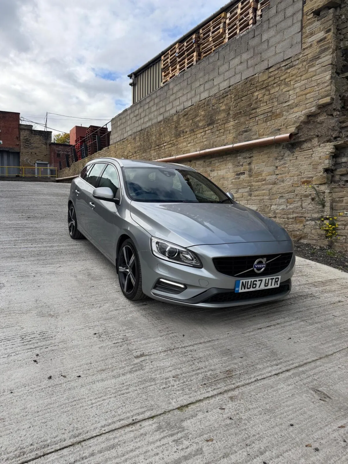 Volvo V60