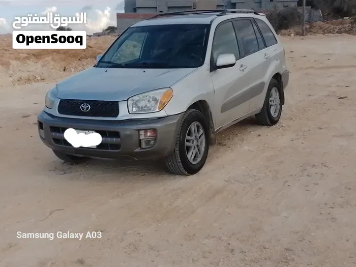 Toyota Rav4 2004 photo 2