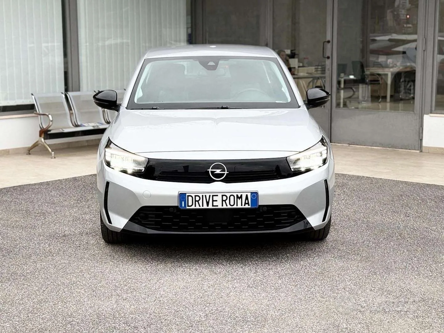 Opel Corsa 2024 photo 2