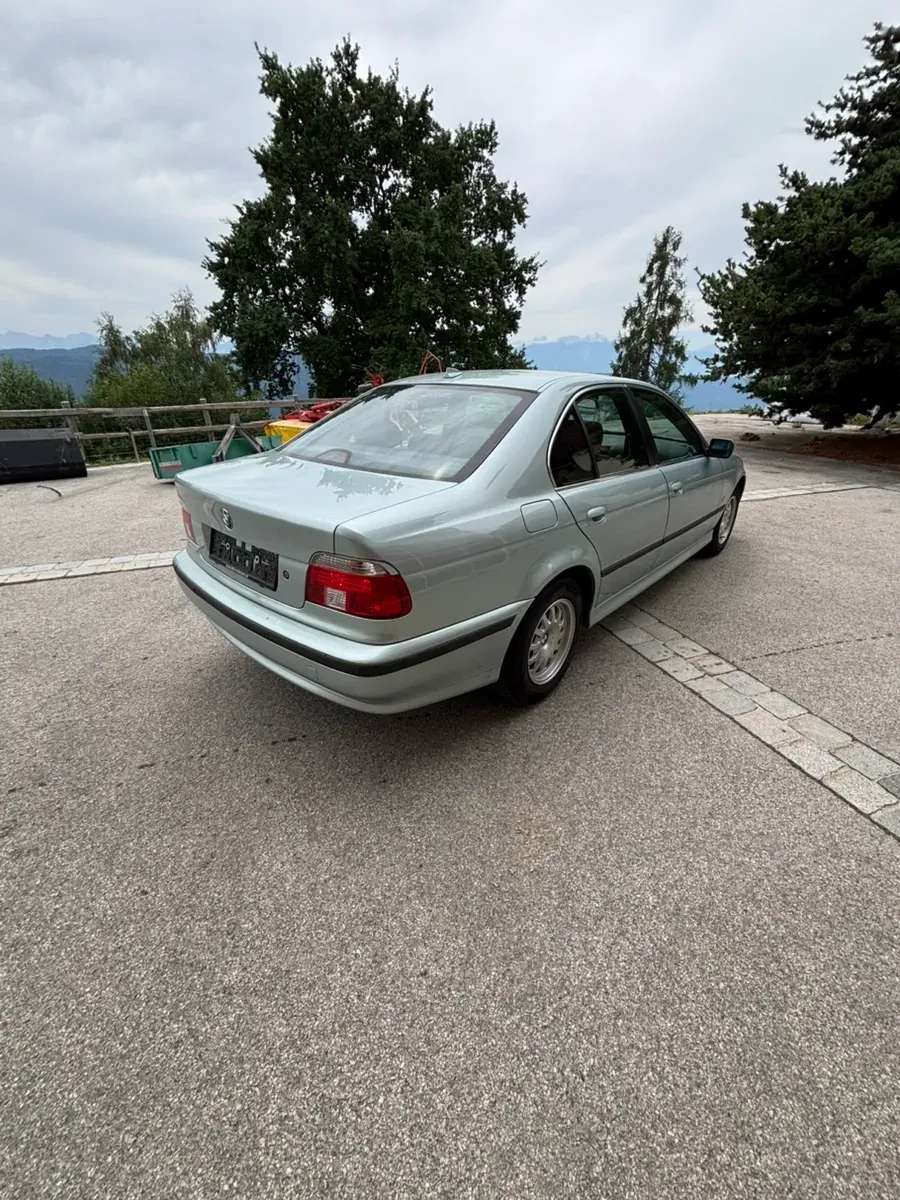 BMW 5 Series 1998 photo 3