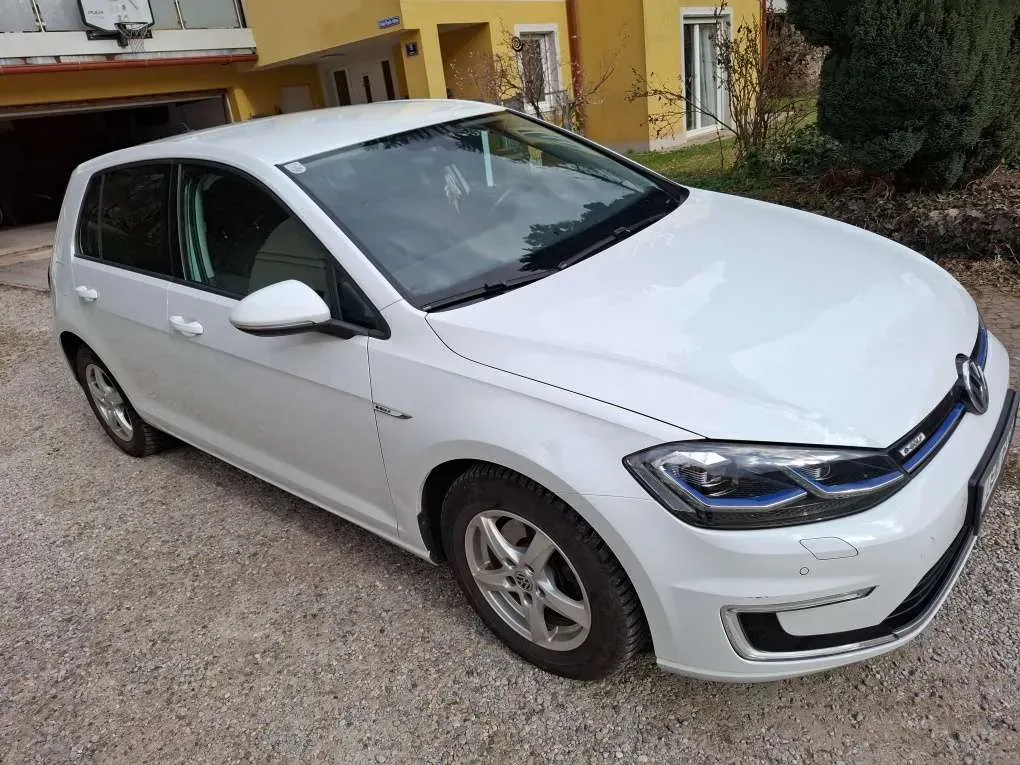 Volkswagen Golf 2017 photo 3