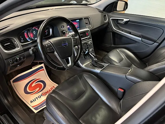 Volvo V60 Cross Country 2016 photo 4