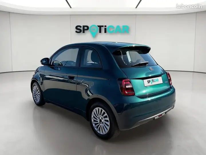 Fiat 500 2023 photo 3