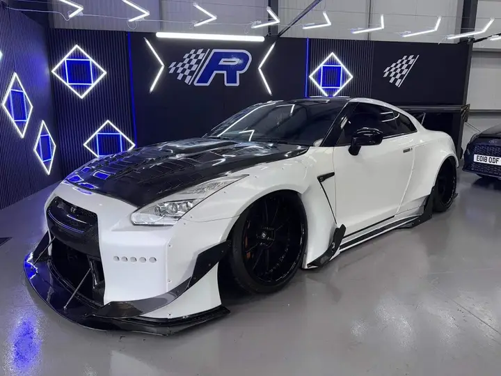 Nissan Gt-R