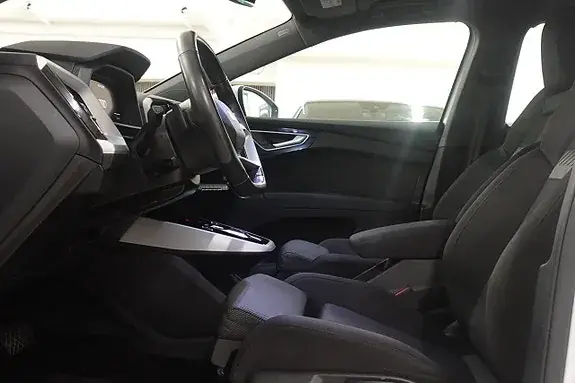 Audi Q4 E-Tron 2022 photo 4