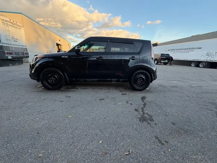 Kia Soul 2016 photo 2