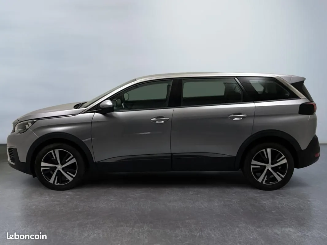 Peugeot 5008 2019 photo 5