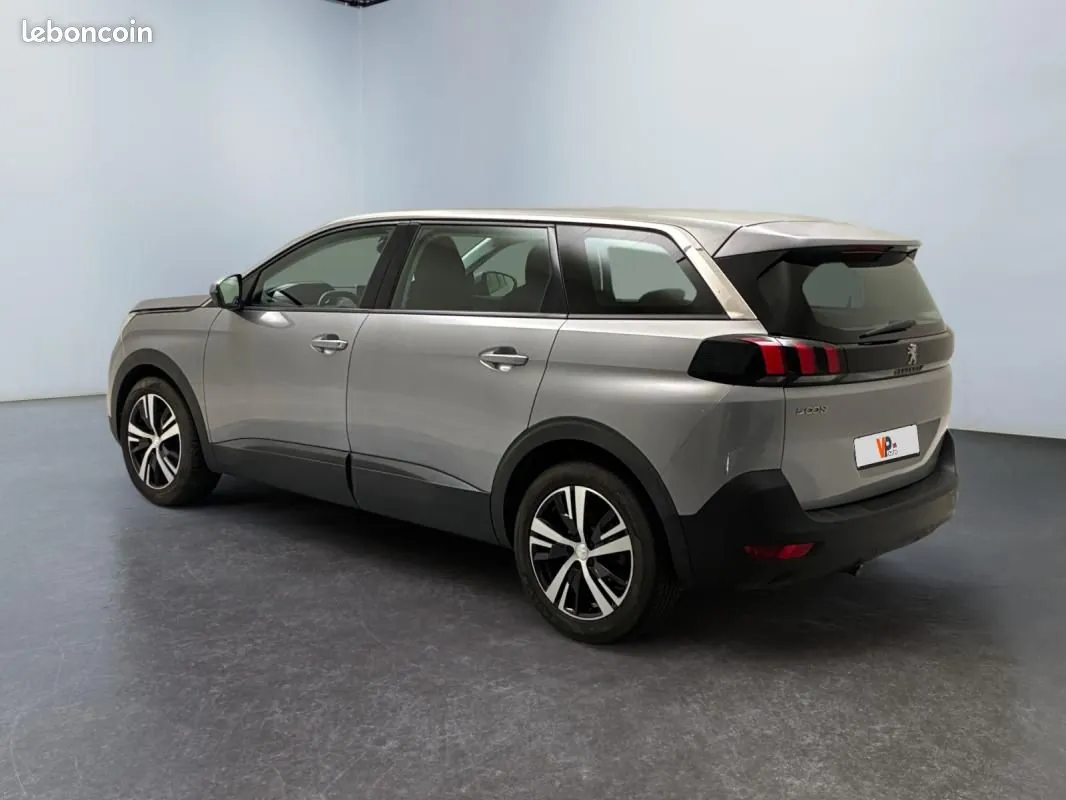 Peugeot 5008 2019 photo 4
