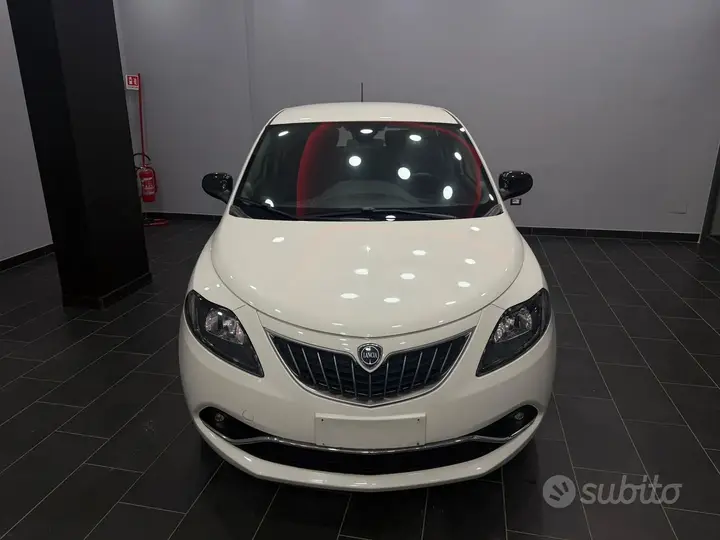Lancia Ypsilon 2022 photo 3