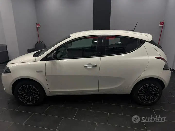 Lancia Ypsilon 2022 photo 4