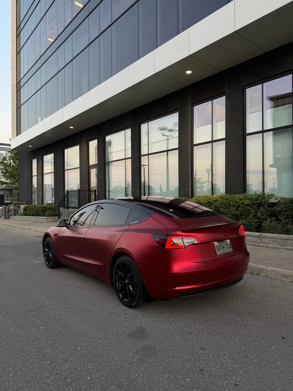 Tesla Model 3 2018 photo 2