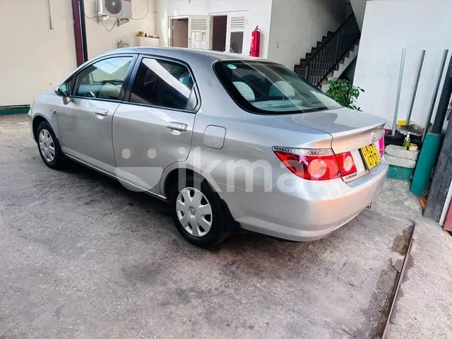 Honda Fit Aria 2007 photo 4