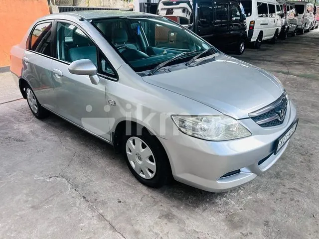 Honda Fit Aria 2007 photo 5