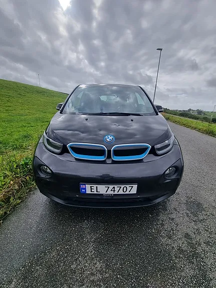 BMW I3