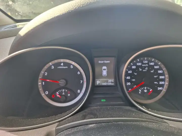 Hyundai Santa Fe 2016 photo 4