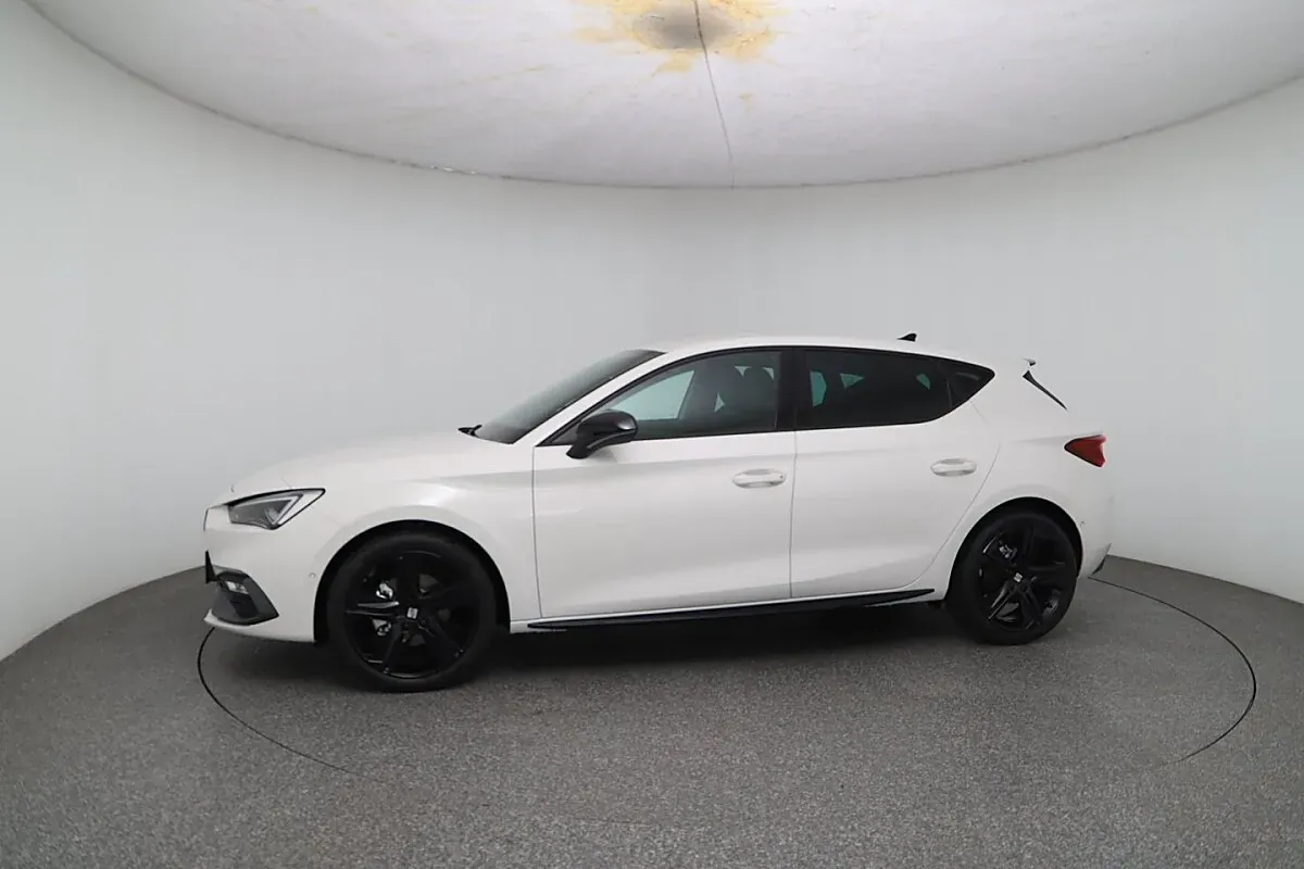 Seat Leon 2026 photo 2