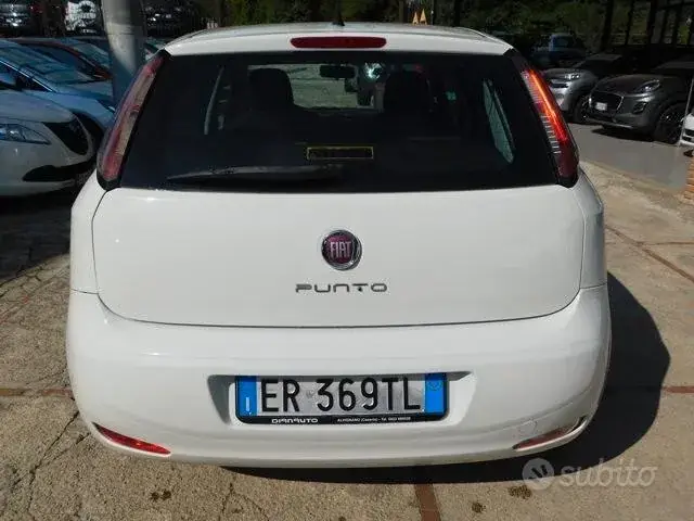 Fiat Punto 2013 photo 4