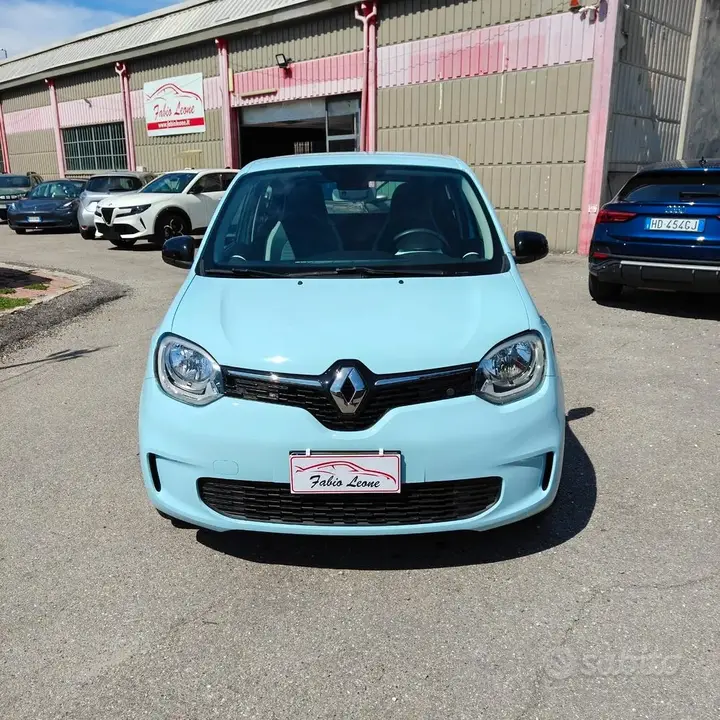 Renault Twingo 2023 photo 2