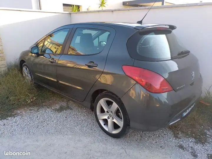 Peugeot 308 2009 photo 2