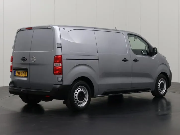 Opel Vivaro 2023 photo 2