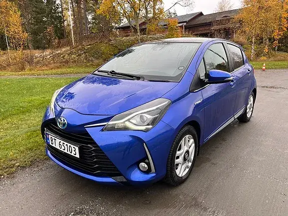 Toyota Yaris 2017 photo 3