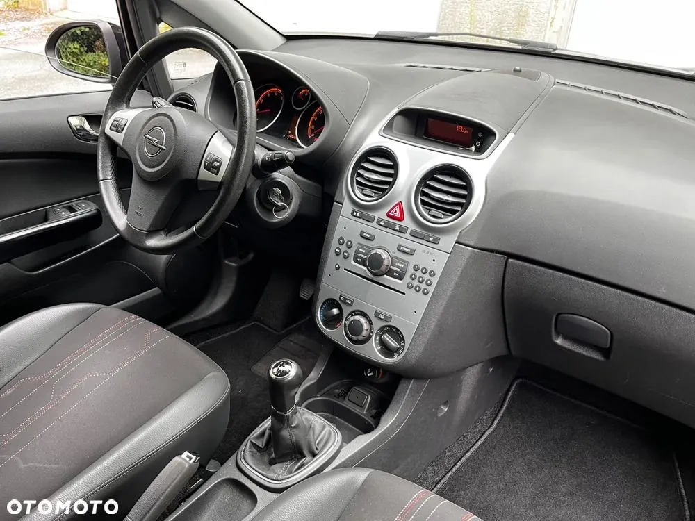 Opel Corsa 2011 photo 5