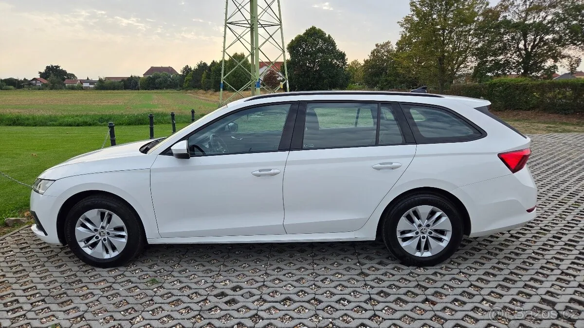 Skoda Octavia 2023 photo 4