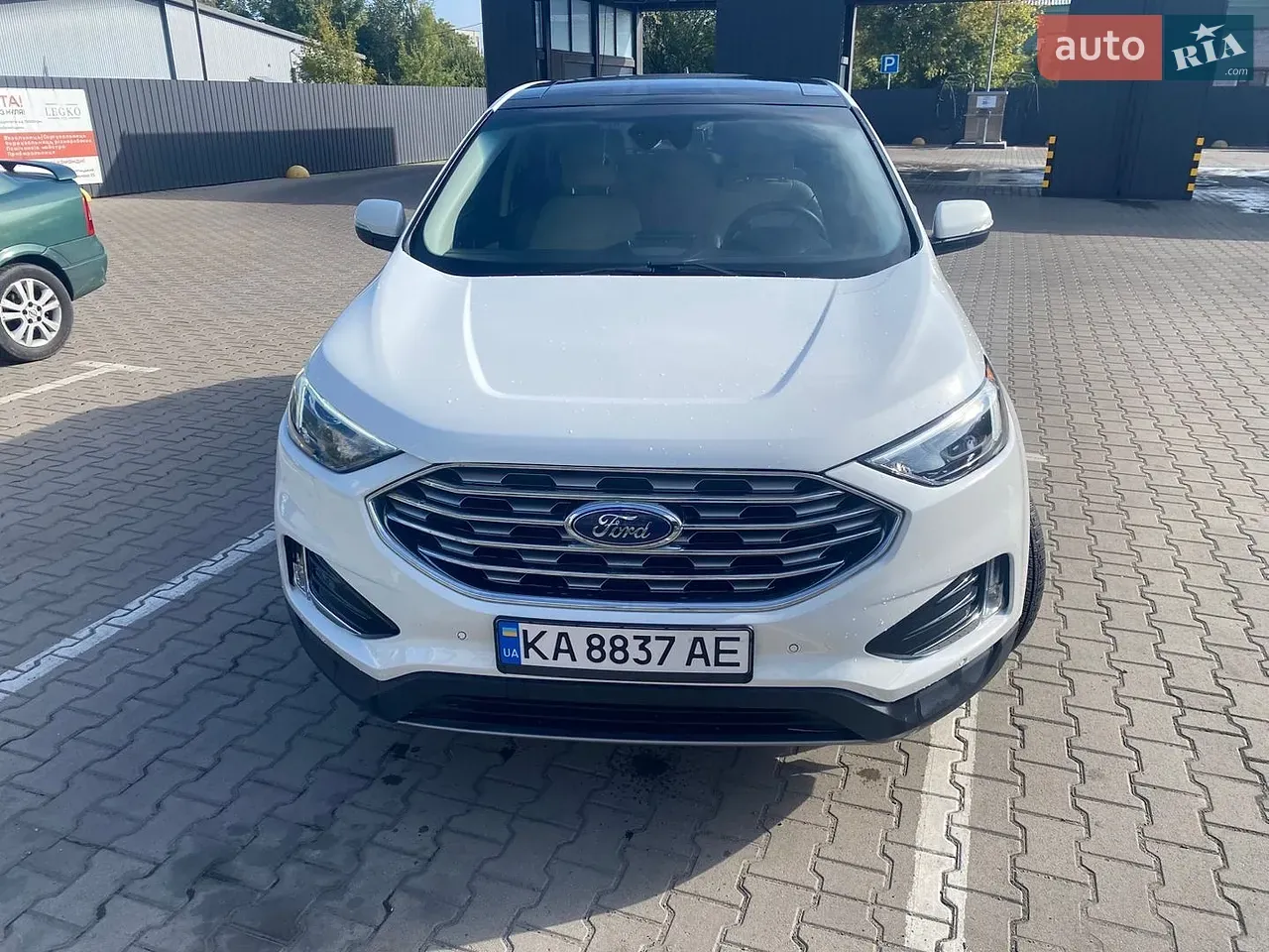 Ford Edge 2022 photo 2