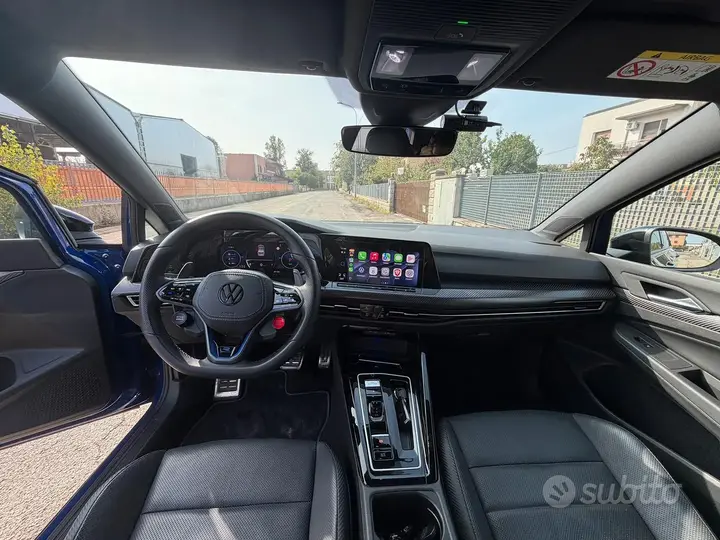 Volkswagen Golf 2023 photo 4