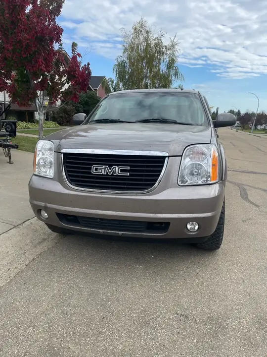 GMC Yukon Xl 2012 photo 5
