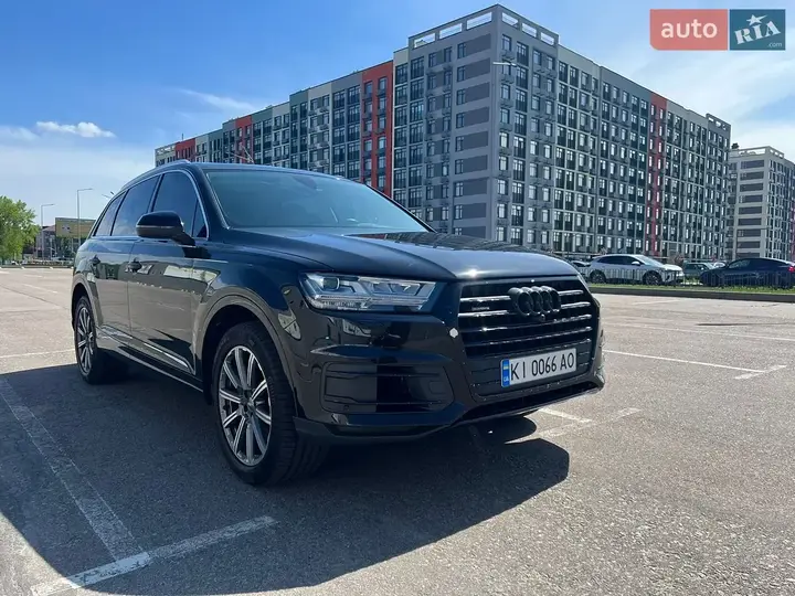 Audi Q7 2019 photo 3