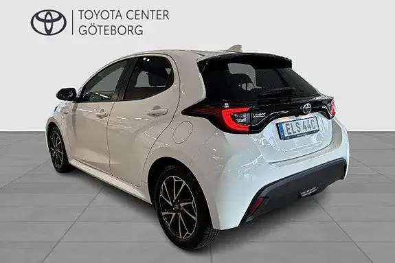 Toyota Yaris 2020 photo 3