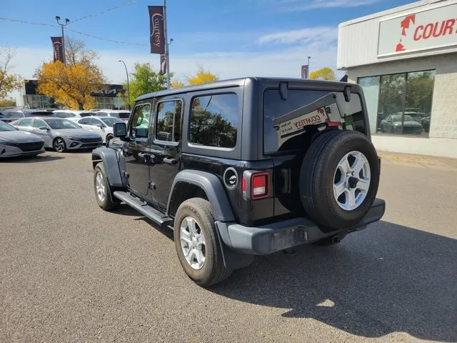 Jeep Wrangler 2023 photo 3
