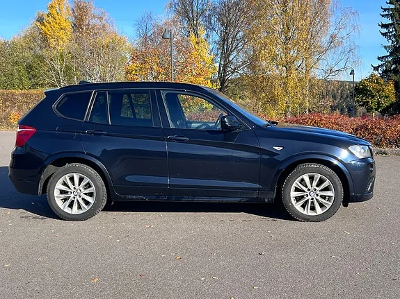 BMW X3 2013 photo 2