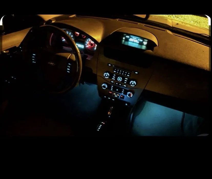 Ford Focus 2009 photo 3