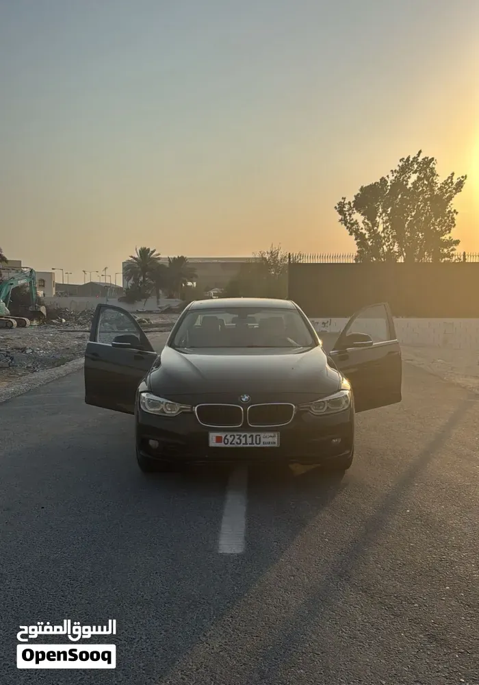 BMW 5 Series 2023 photo 5