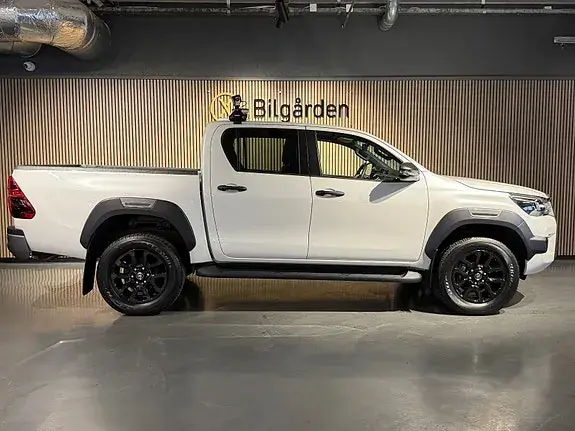 Toyota Hilux 2025 photo 2
