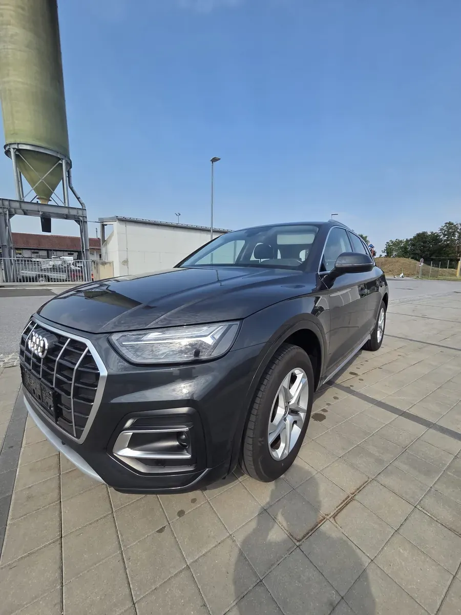 Audi Q5 2021 photo 2