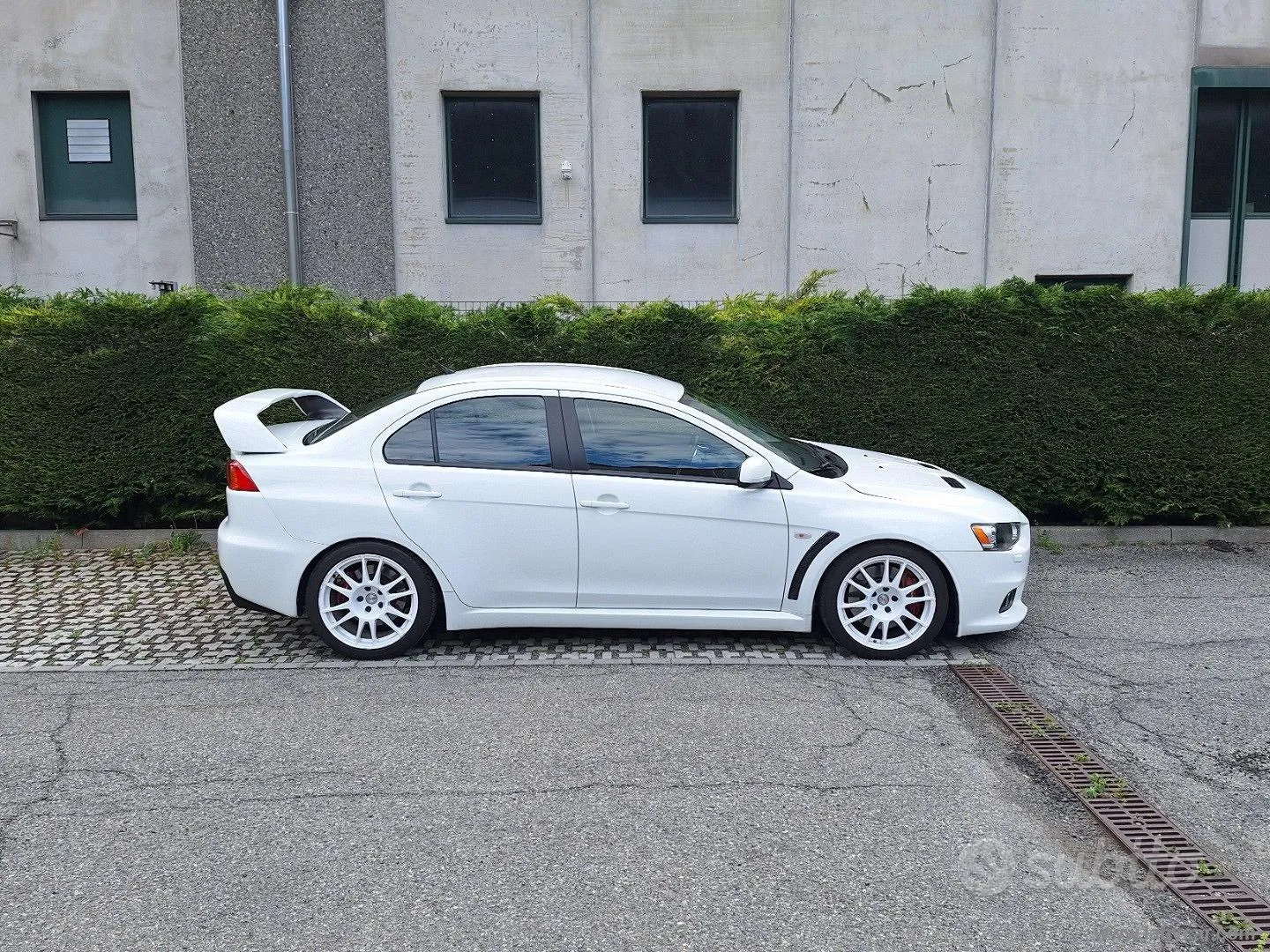Mitsubishi Lancer Evolution 2009 photo 5