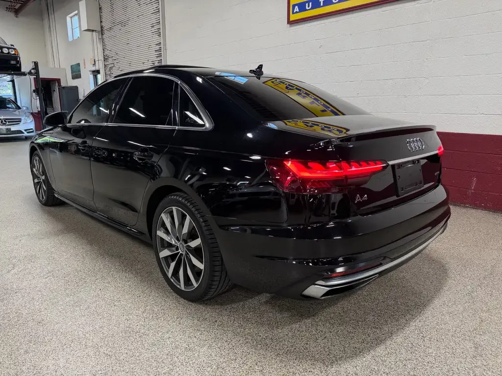 Audi A4 2020 photo 4