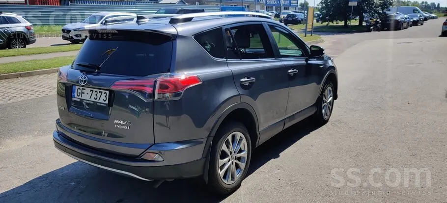 Toyota Rav4 2018 photo 4