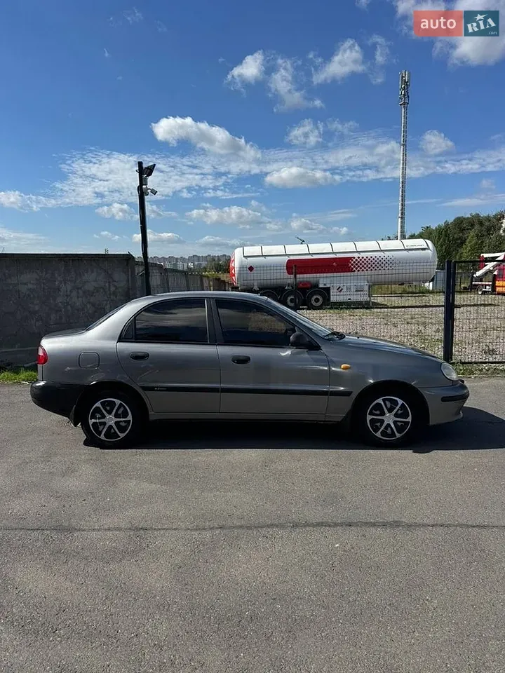 Daewoo Lanos 2008 photo 2
