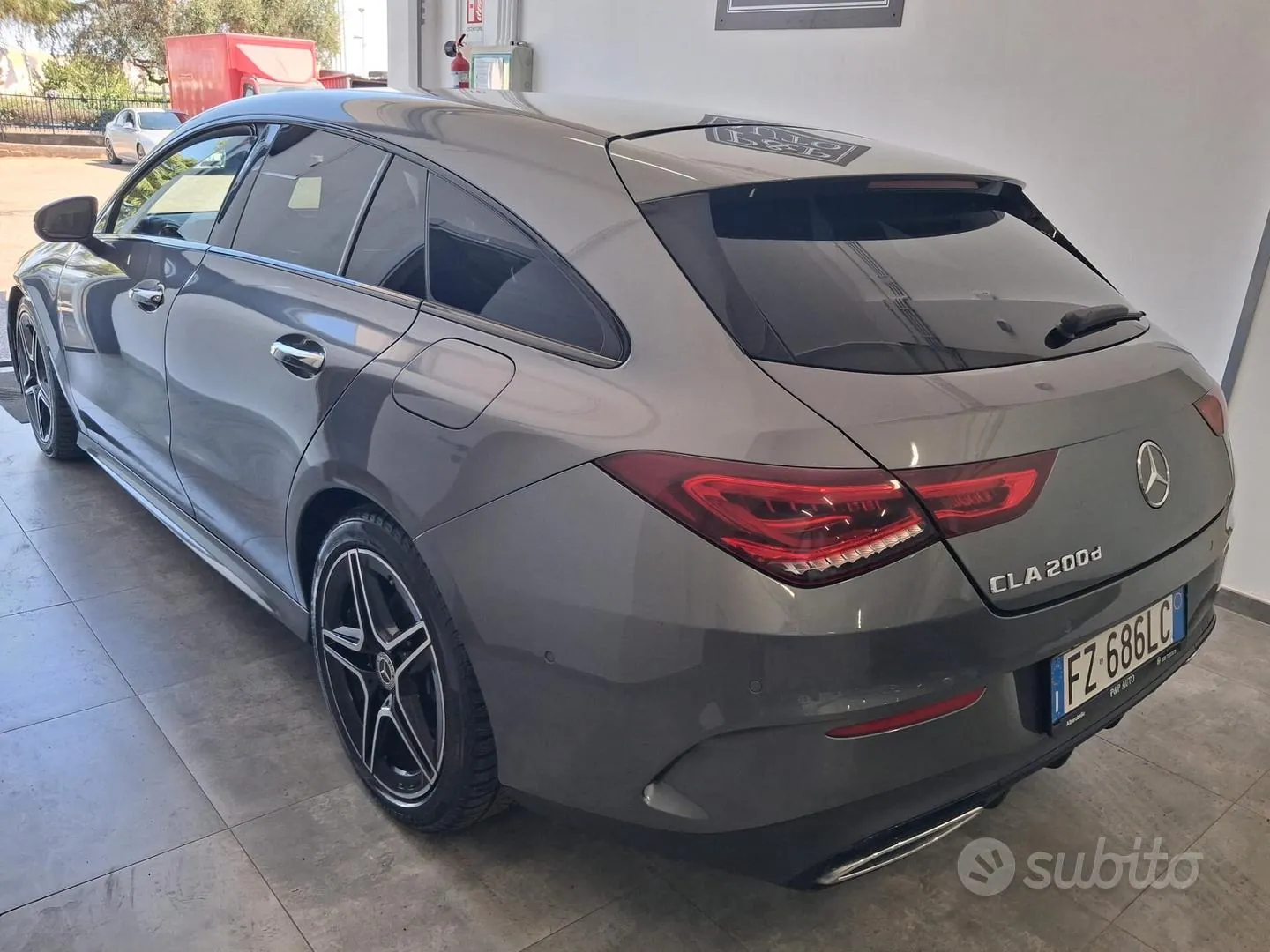 Mercedes-Benz C-Class 2019 photo 2