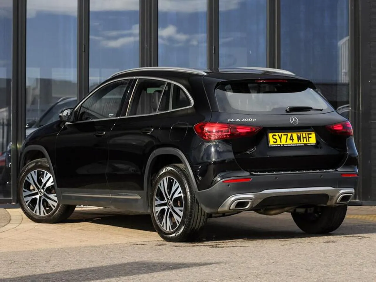 Mercedes-Benz Gla 2024 photo 2