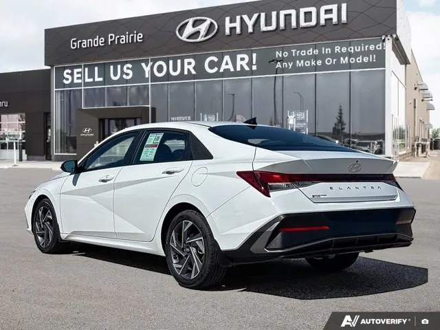 Hyundai Elantra 2025 photo 4